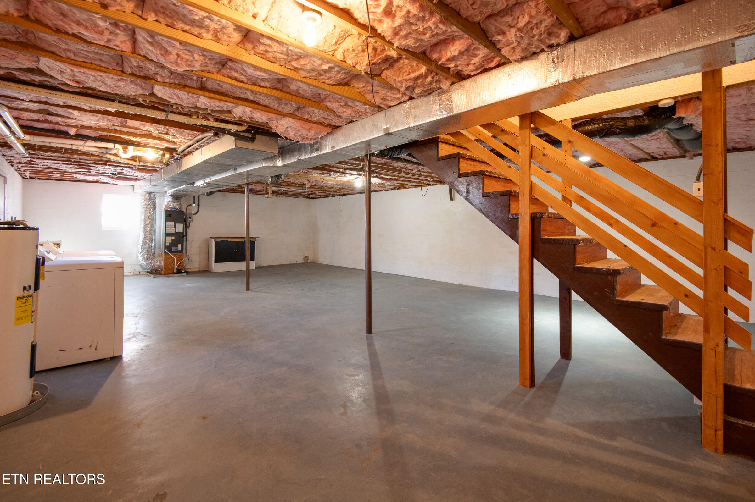 8124 Sharp Road Powell, TN 37849 - Photo 18 of 22 JBP_Sharp8124_2400px-6