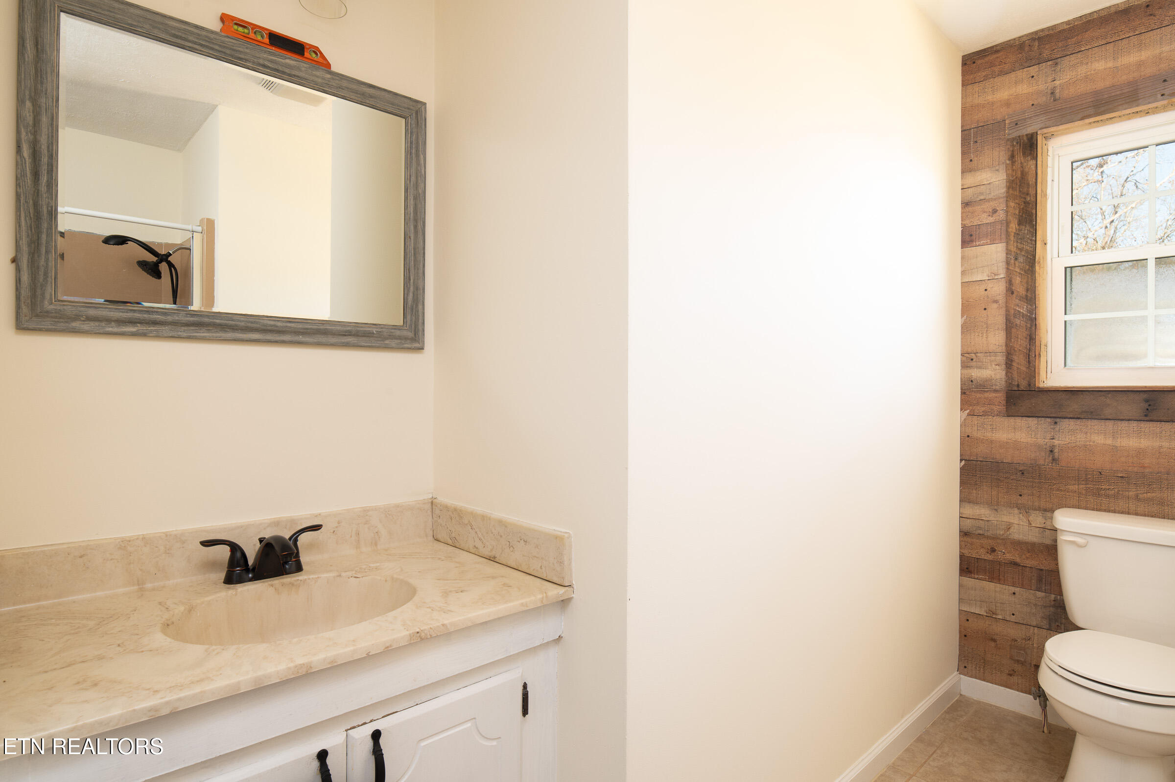 8124 Sharp Road Powell, TN 37849 - Photo 9 of 22 JBP_Sharp8124_2400px-16