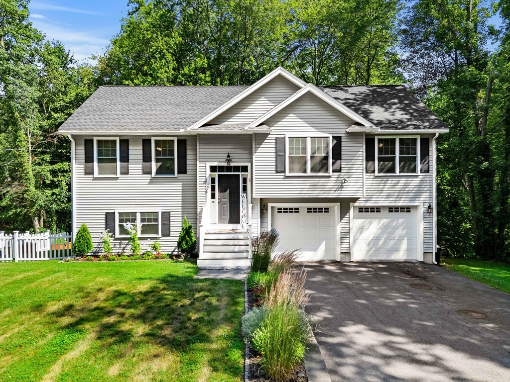 45 Folly Mill Road Salisbury, MA 01952 - Photo 2 of 40 Gallery Image 2