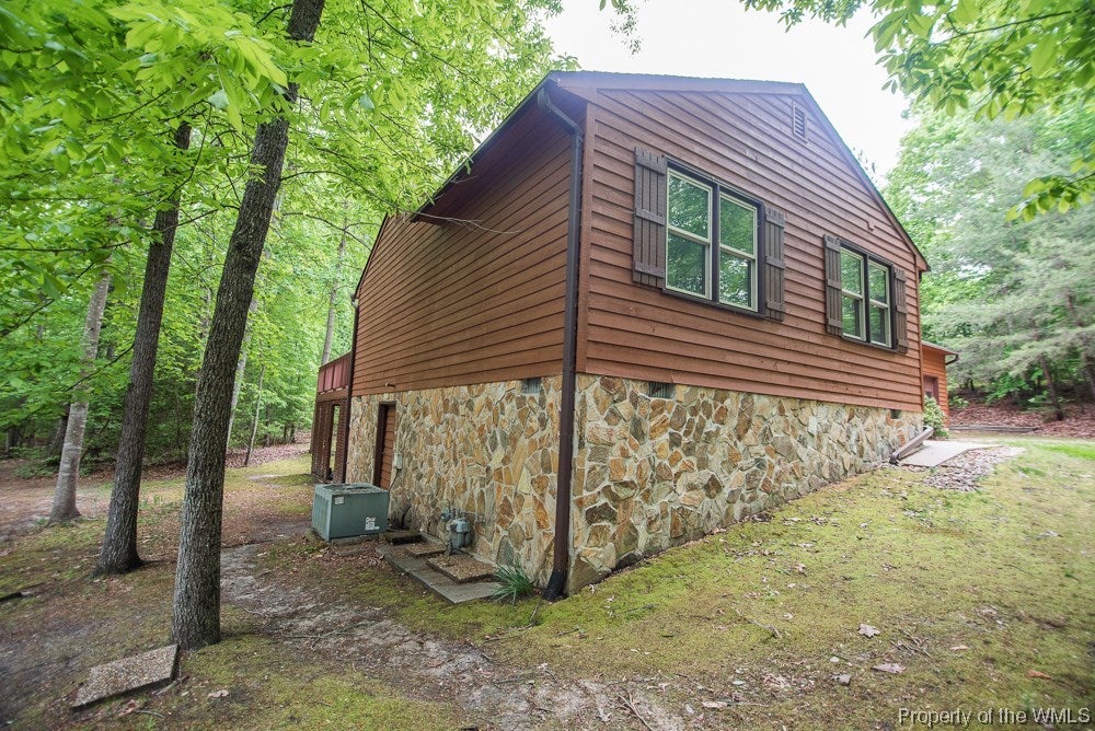 109 Warrens Pond Road Toano, VA 23168 - Photo 2 of 28 Gallery Image 2