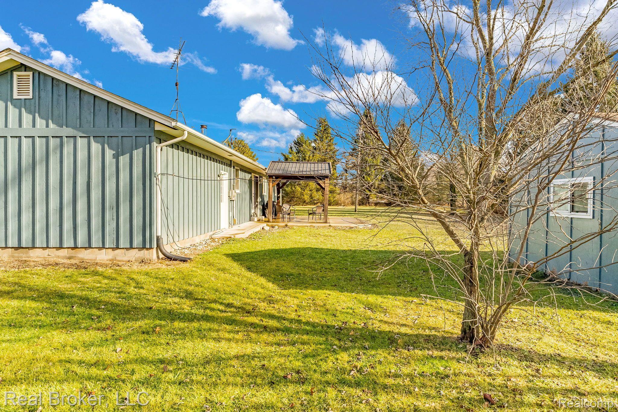 7021 Yager Road St. Clair, MI 48079 - Photo 33 of 45 Gallery Image 33