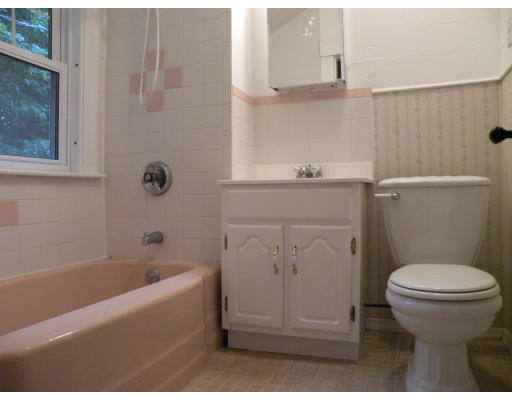 94-96 Beaconsfield Road Worcester, MA 01602 - Photo 14 of 29