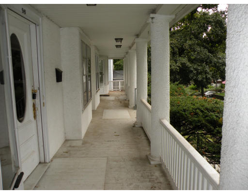 94-96 Beaconsfield Road Worcester, MA 01602 - Photo 6 of 29