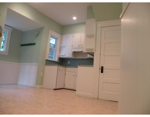 94-96 Beaconsfield Road Worcester, MA 01602 - Photo 10 of 29