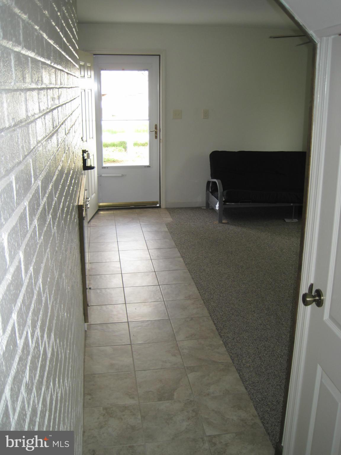 9909 Dilston Road Silver Spring, MD 20903 - Photo 11 of 21 Interior (General)