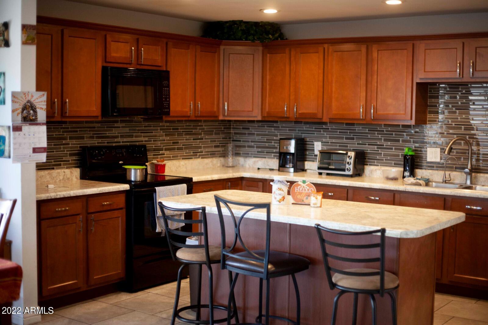 5407 West Camelback Road Phoenix, AZ 85031 - Photo 2 of 7 e88371b1-be86-4335-b014-66e652d7eedc