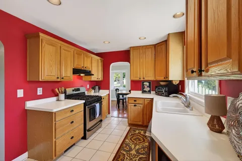 $525,000 | 7203 Franklin Avenue, Middleton, WI 53562