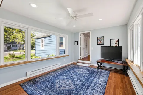 $525,000 | 7203 Franklin Avenue, Middleton, WI 53562