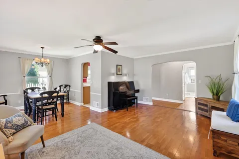 $525,000 | 7203 Franklin Avenue, Middleton, WI 53562