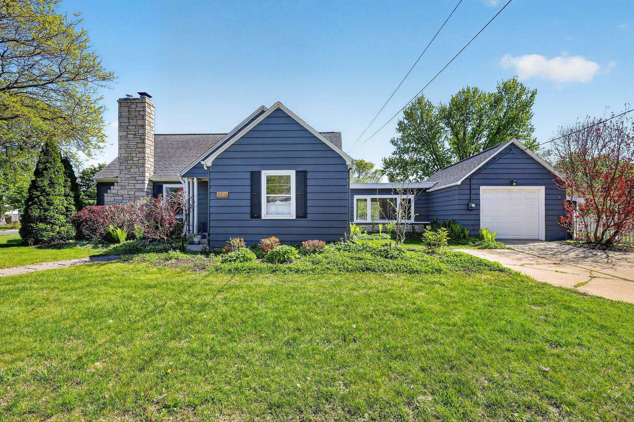 7203 Franklin Avenue Middleton, WI 53562 - Photo 35 of 47