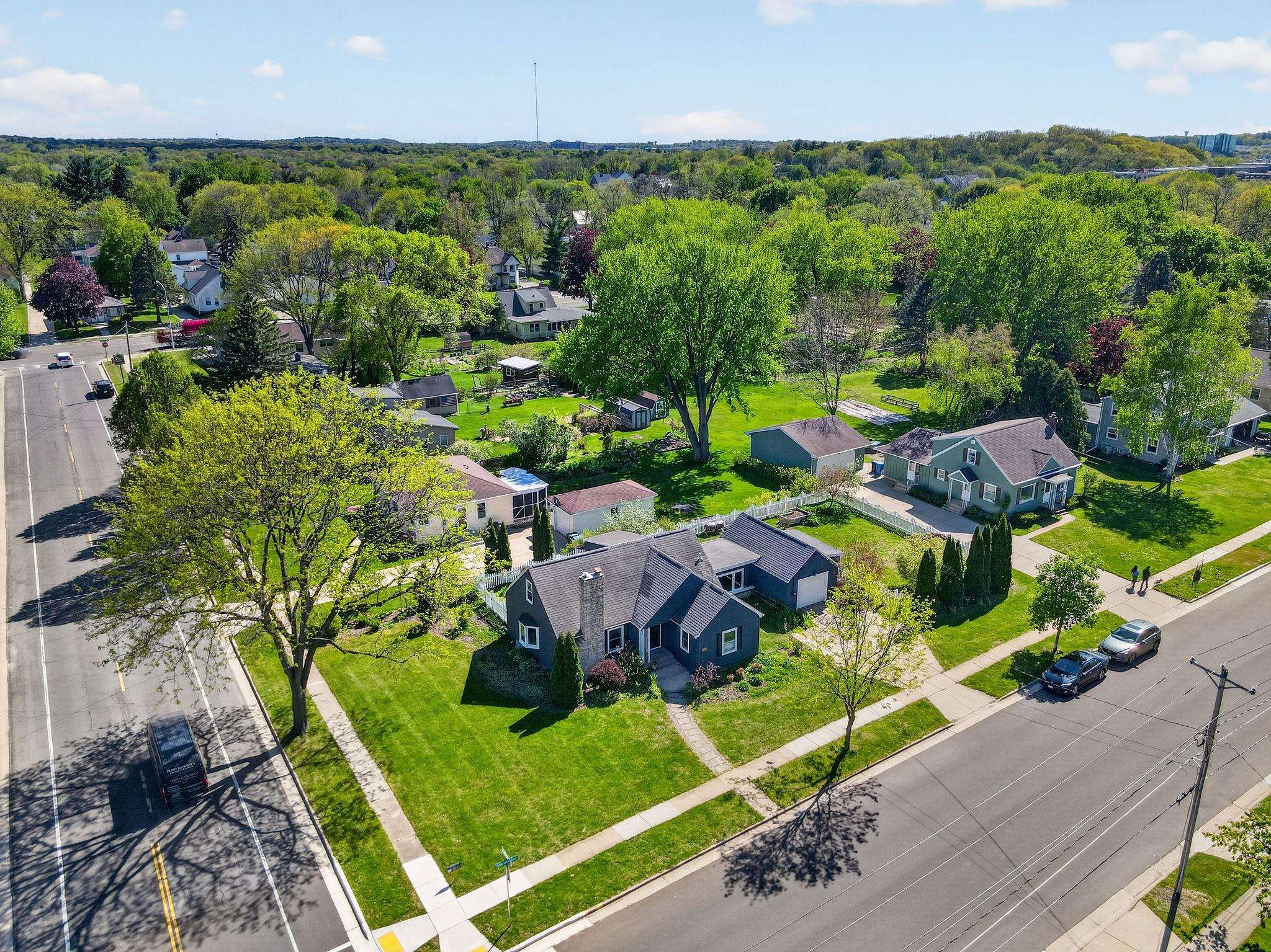 7203 Franklin Avenue Middleton, WI 53562 - Photo 42 of 47