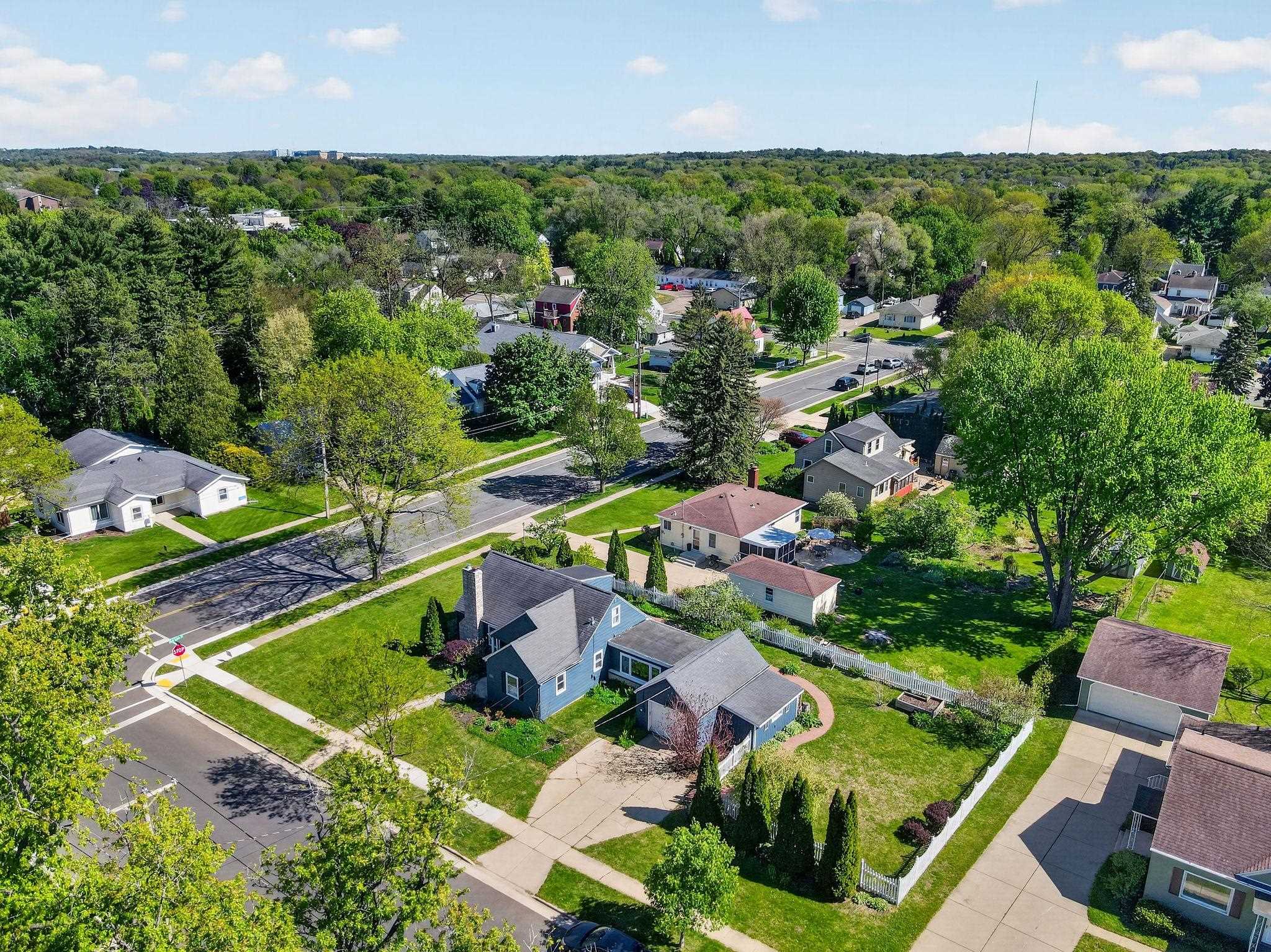 7203 Franklin Avenue Middleton, WI 53562 - Photo 43 of 47