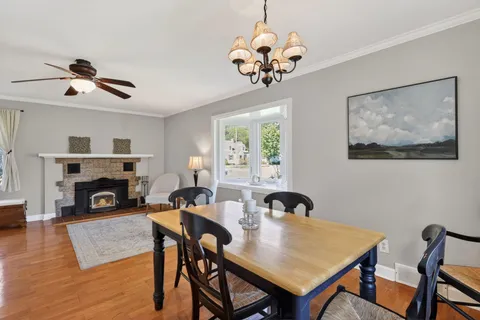 $525,000 | 7203 Franklin Avenue, Middleton, WI 53562