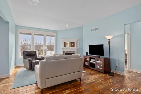 $525,000 | 3808 Preserve Drive Northeast, Belmont, MI 49306