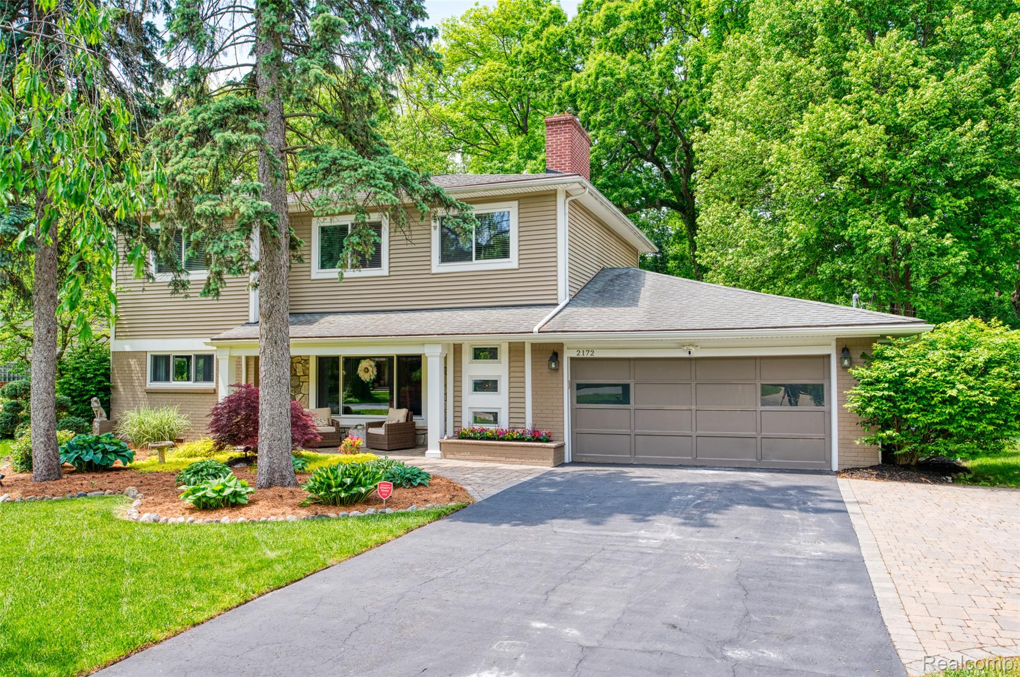2172 Devonshire Road Bloomfield Hills, MI 48302 - Photo 45 of 45 DSC06298_1.jpg