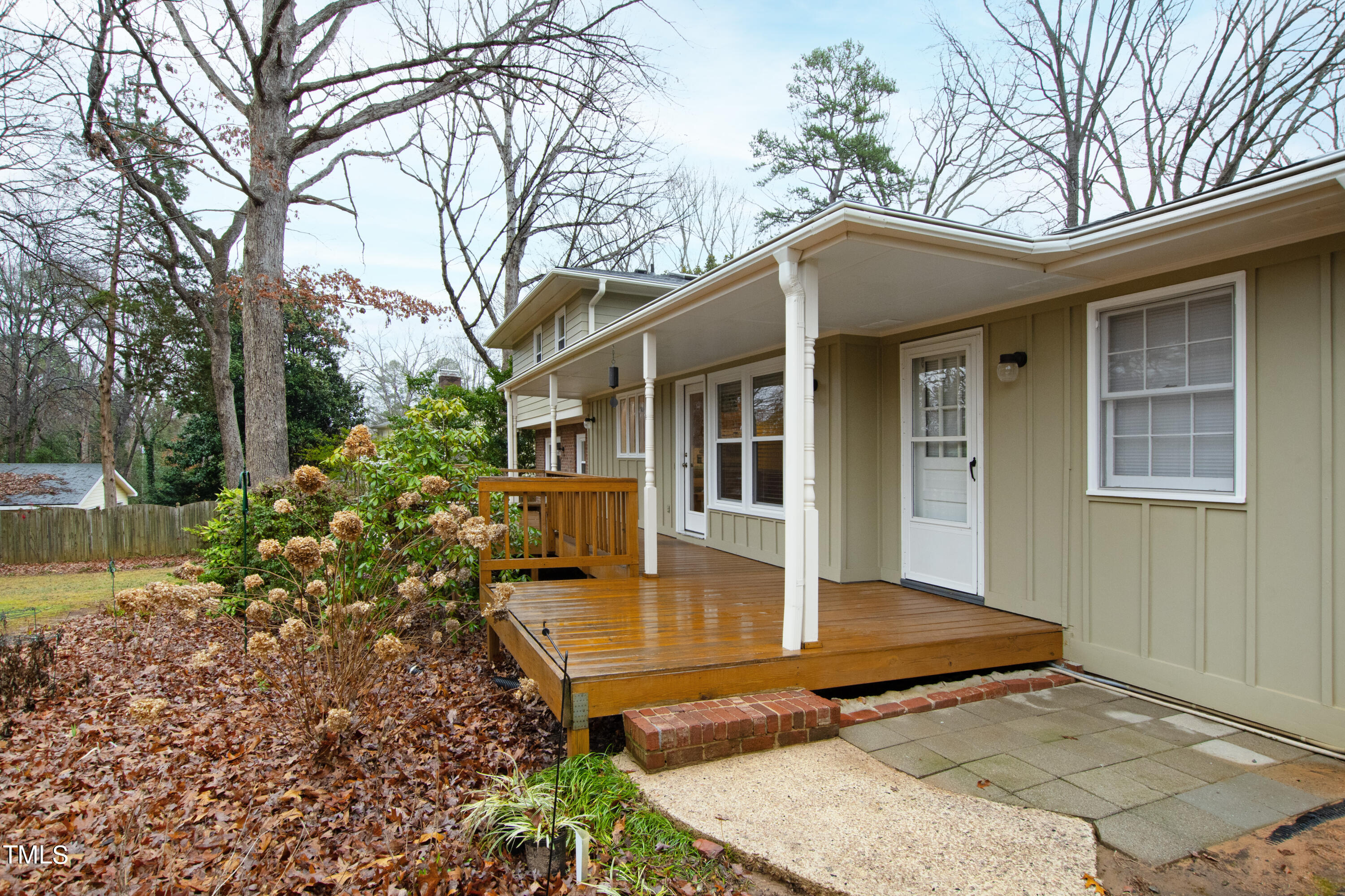 5206 Rembert Drive Raleigh, NC 27612 - Photo 36 of 38 Rear Property