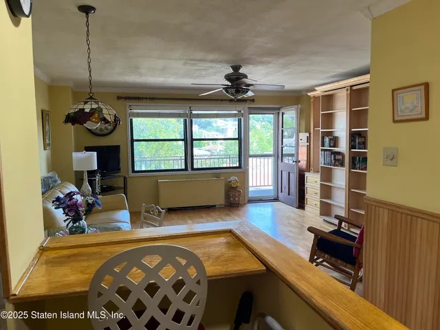 $125,000 | 1000 Clove Road, Unit 6G | Silver Lake