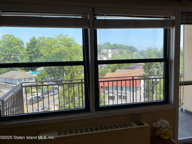 $125,000 | 1000 Clove Road, Unit 6G | Silver Lake