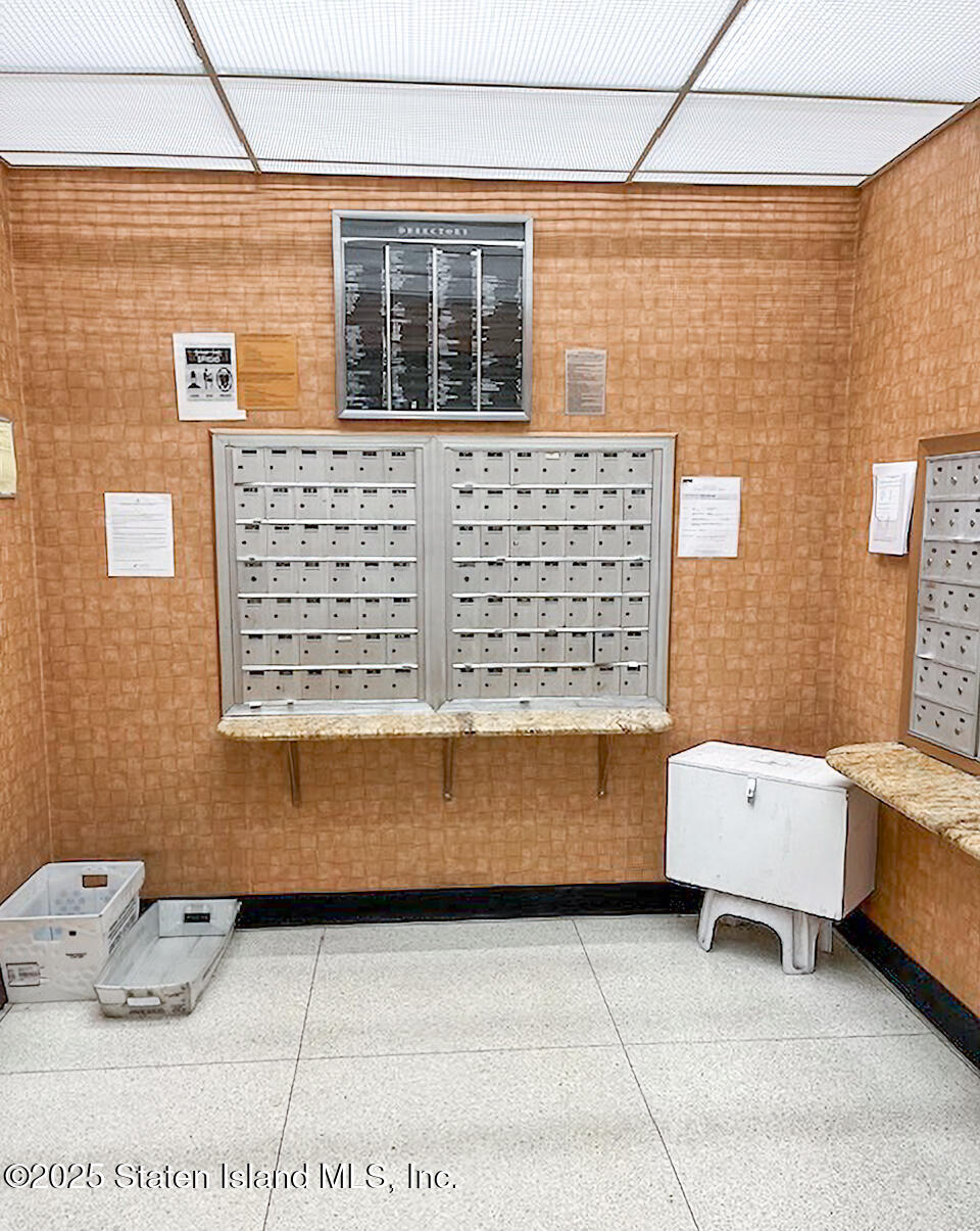 1000 Clove Road, Unit 6G Staten Island, NY 10301 - Photo 8 of 36 Mail Room