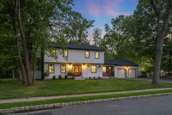$999,000 | 17 New England Drive, Lake Hiawatha, NJ 07034