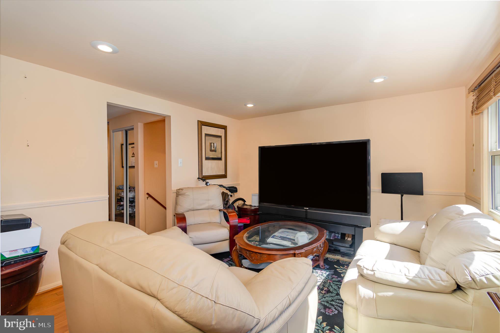 104 Sharpstead Lane Gaithersburg, MD 20878 - Photo 12 of 18