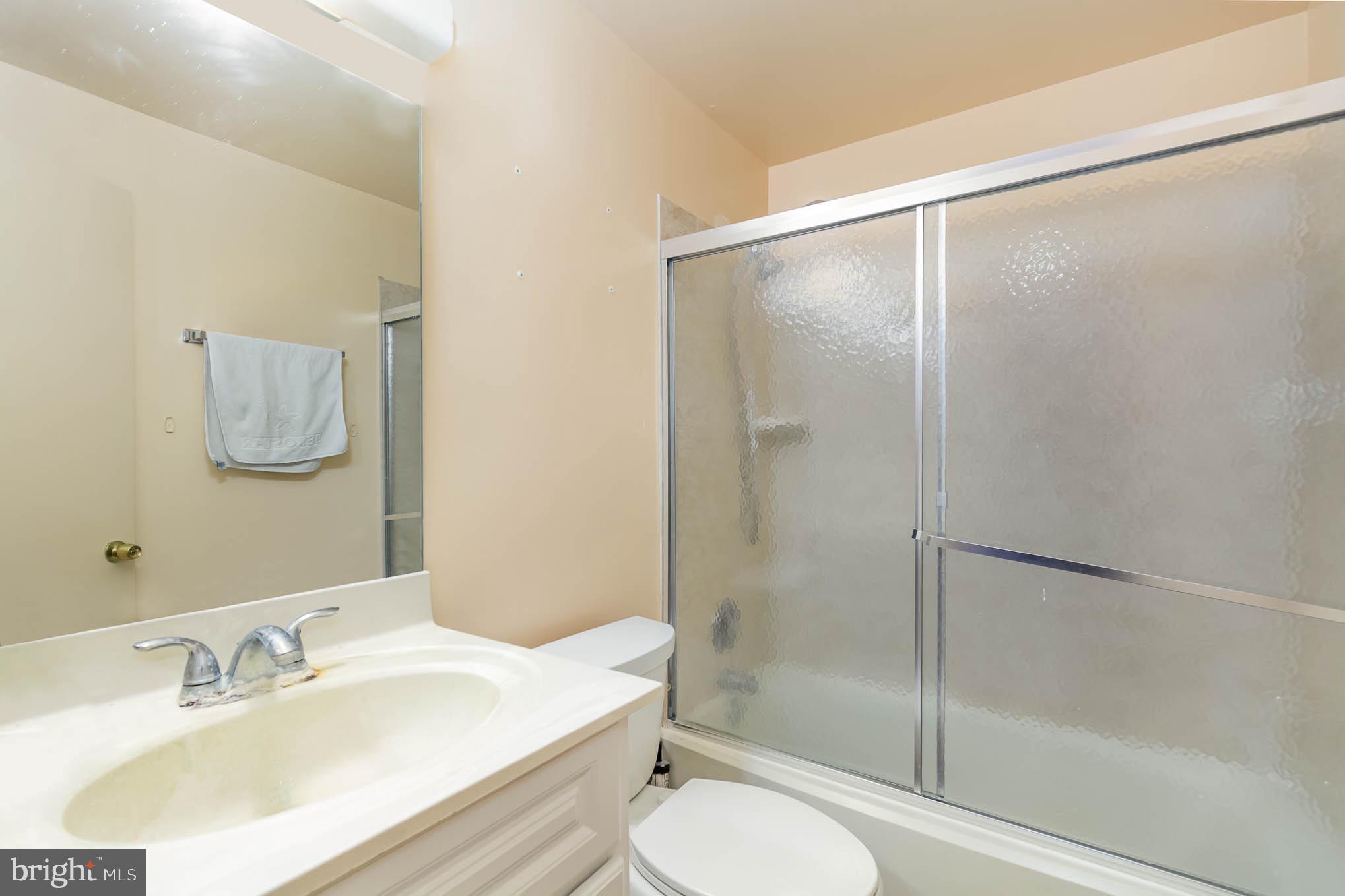 104 Sharpstead Lane Gaithersburg, MD 20878 - Photo 17 of 18