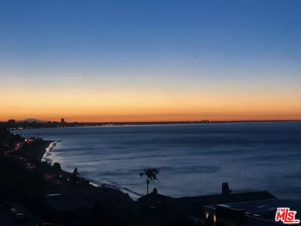 a view of sunset with sunset