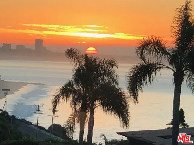$5,995 | Coastline Drive, Malibu, CA 90265