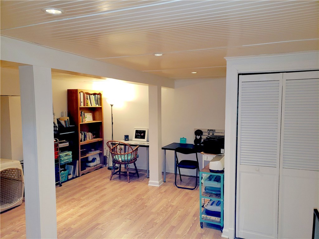 190 Woodhaven Road Pawtucket, RI 02861 - Photo 20 of 34 Gallery Image 20