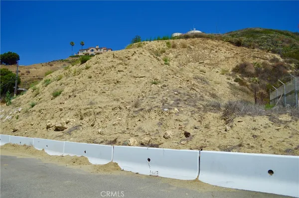 $200,000 | 0 East Highland Drive East, Camarillo, CA 93010