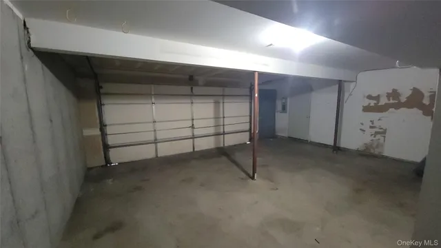 a view of a garage