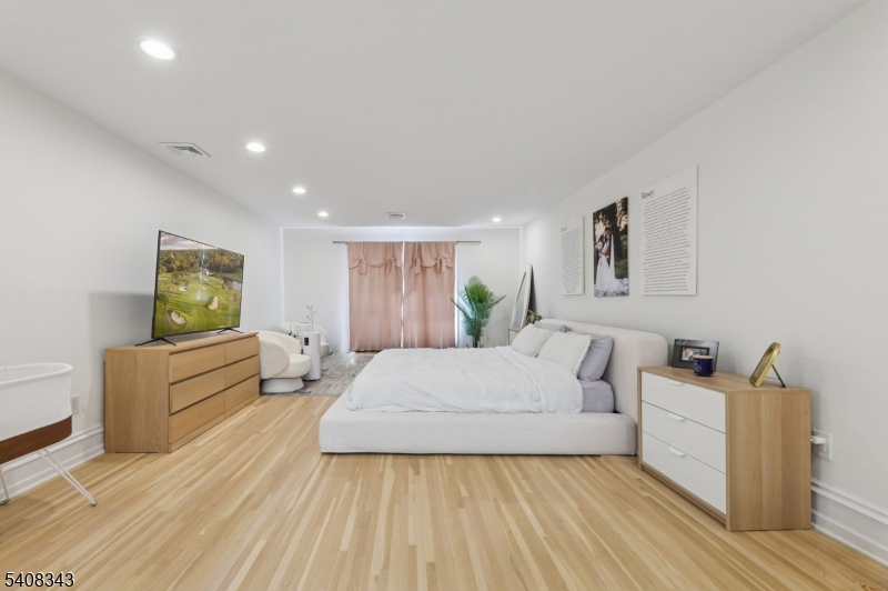 104 South Powder Mill Road Morris Plains, NJ 07950 - Photo 26 of 37