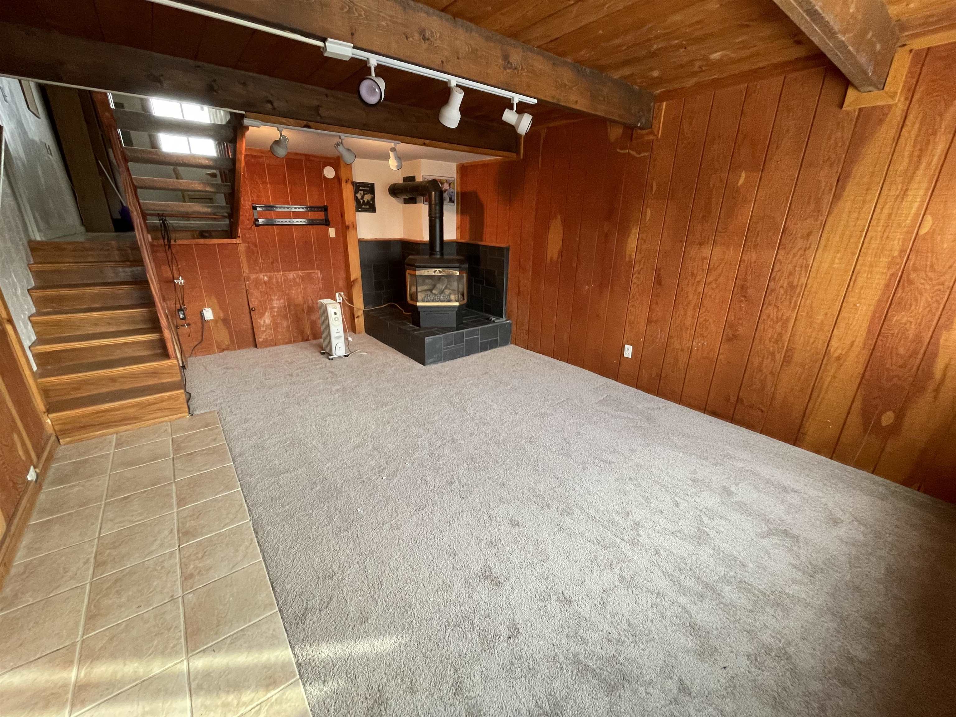 832 Grand View Lodge Road, Unit D Plymouth, VT 05056 - Photo 7 of 14