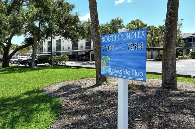 $235,000 | 7214 Cloister Drive, Unit 7214, Sarasota, FL 34231