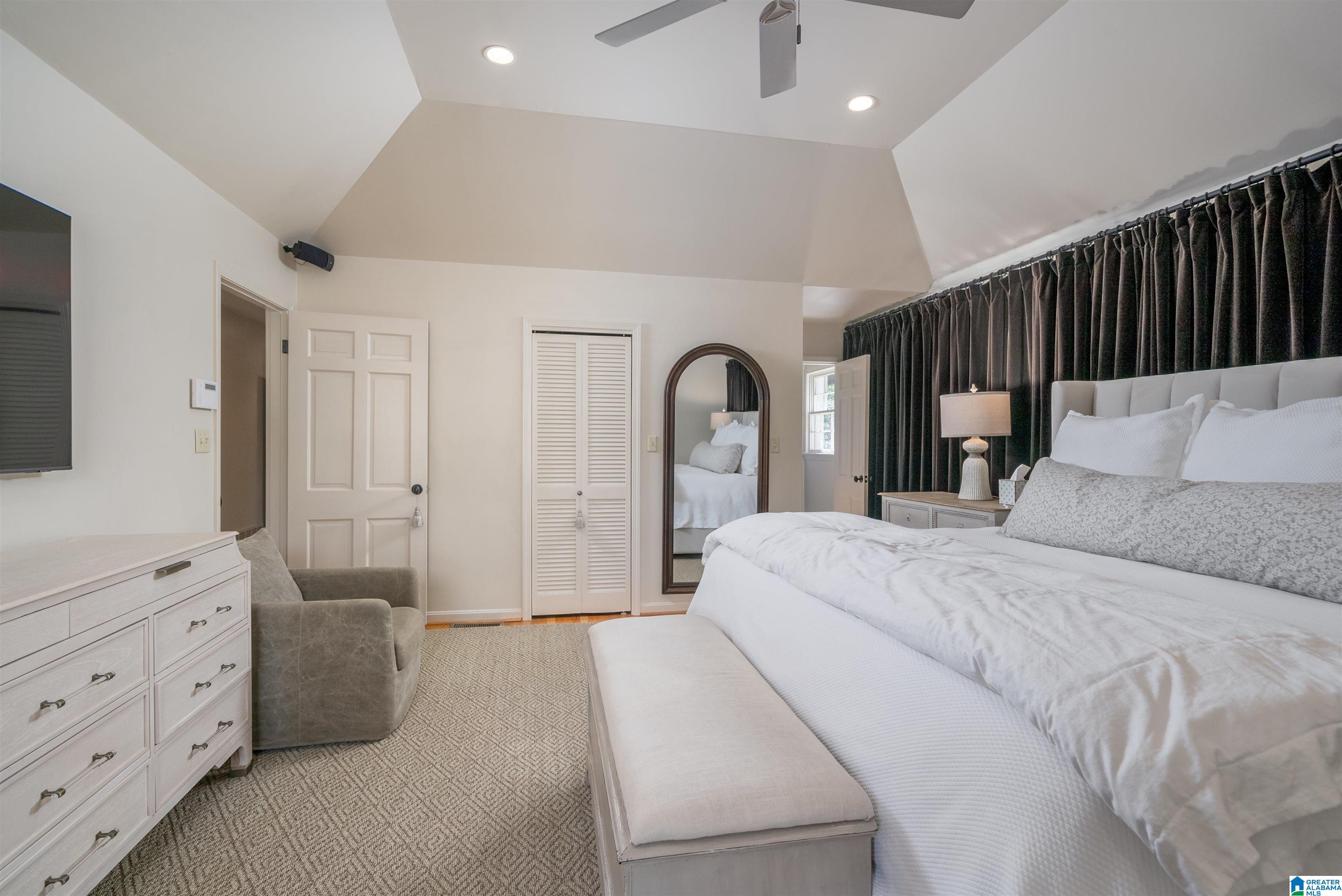 3325 Faring Road Birmingham, AL 35223 - Photo 23 of 39