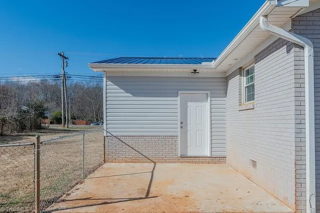 $229,999 | 8915 Linwood-Southmont Road, Lexington, NC 27292