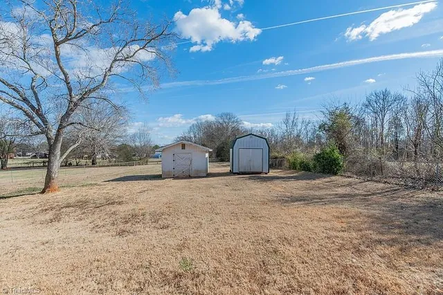 $229,999 | 8915 Linwood-Southmont Road, Lexington, NC 27292