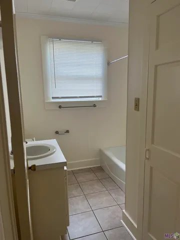 $900 | 302 Suthon Avenue, Houma, LA 70364