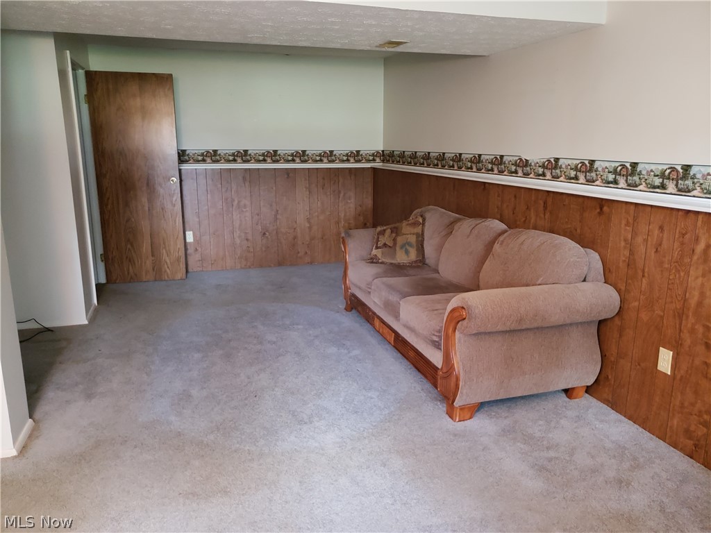 1240 Salt Springs Road Warren, OH 44481 - Photo 14 of 24 Gallery Image 14