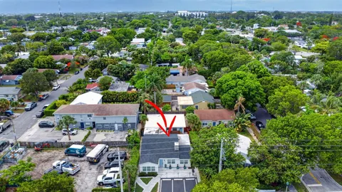 $2,040,000 | 4811 North Flagler Drive, West Palm Beach, FL 33407
