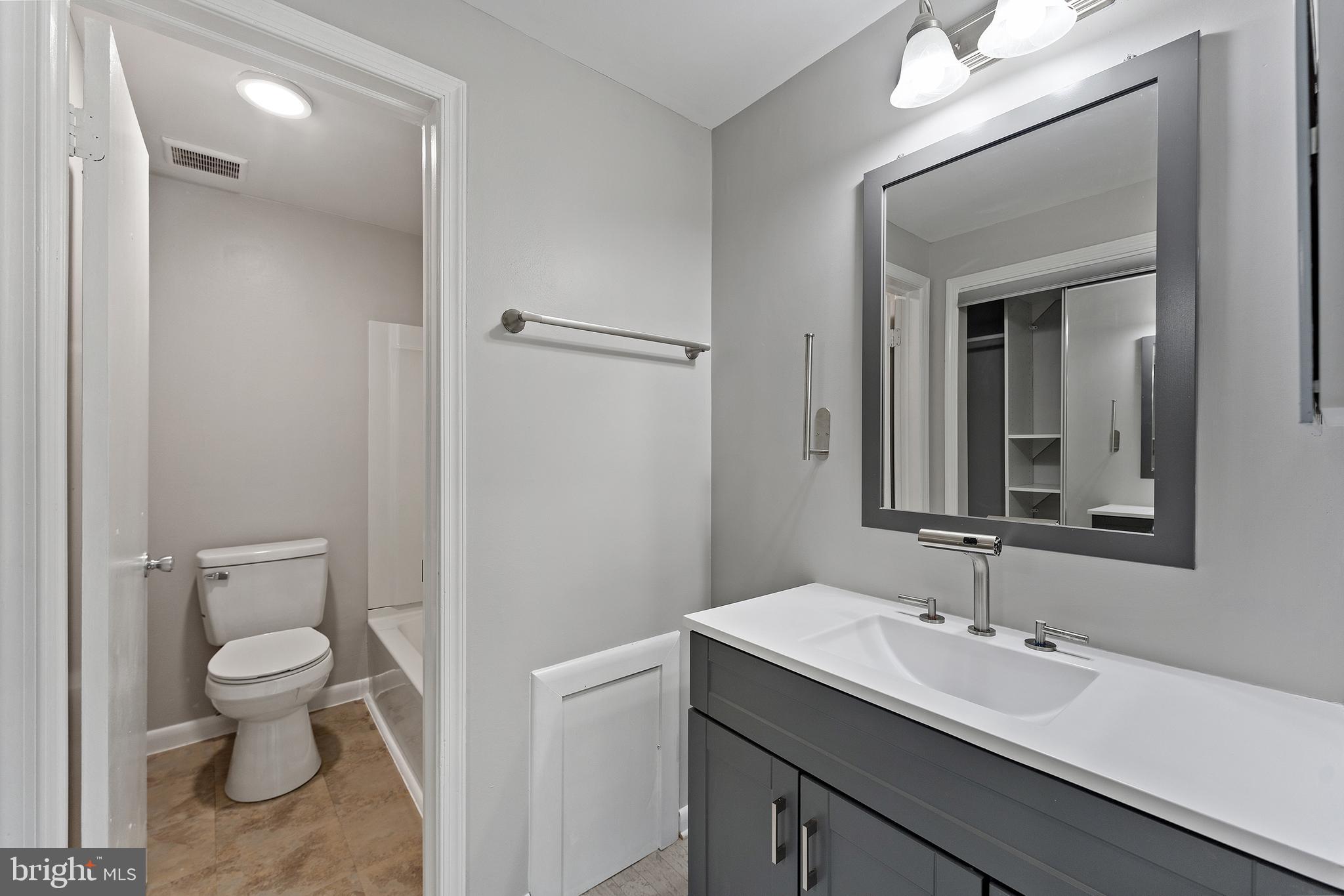9939 Boise Road Laurel, MD 20708 - Photo 17 of 25 Full Bath