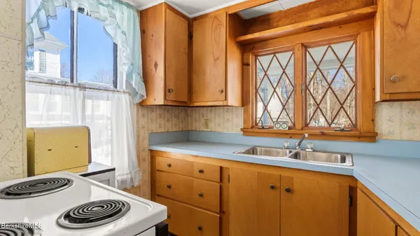 $399,900 | Undisclosed Address, Cheshire, MA 01225