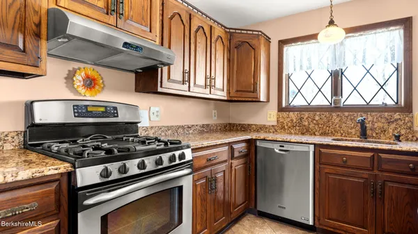 $399,900 | Undisclosed Address, Cheshire, MA 01225