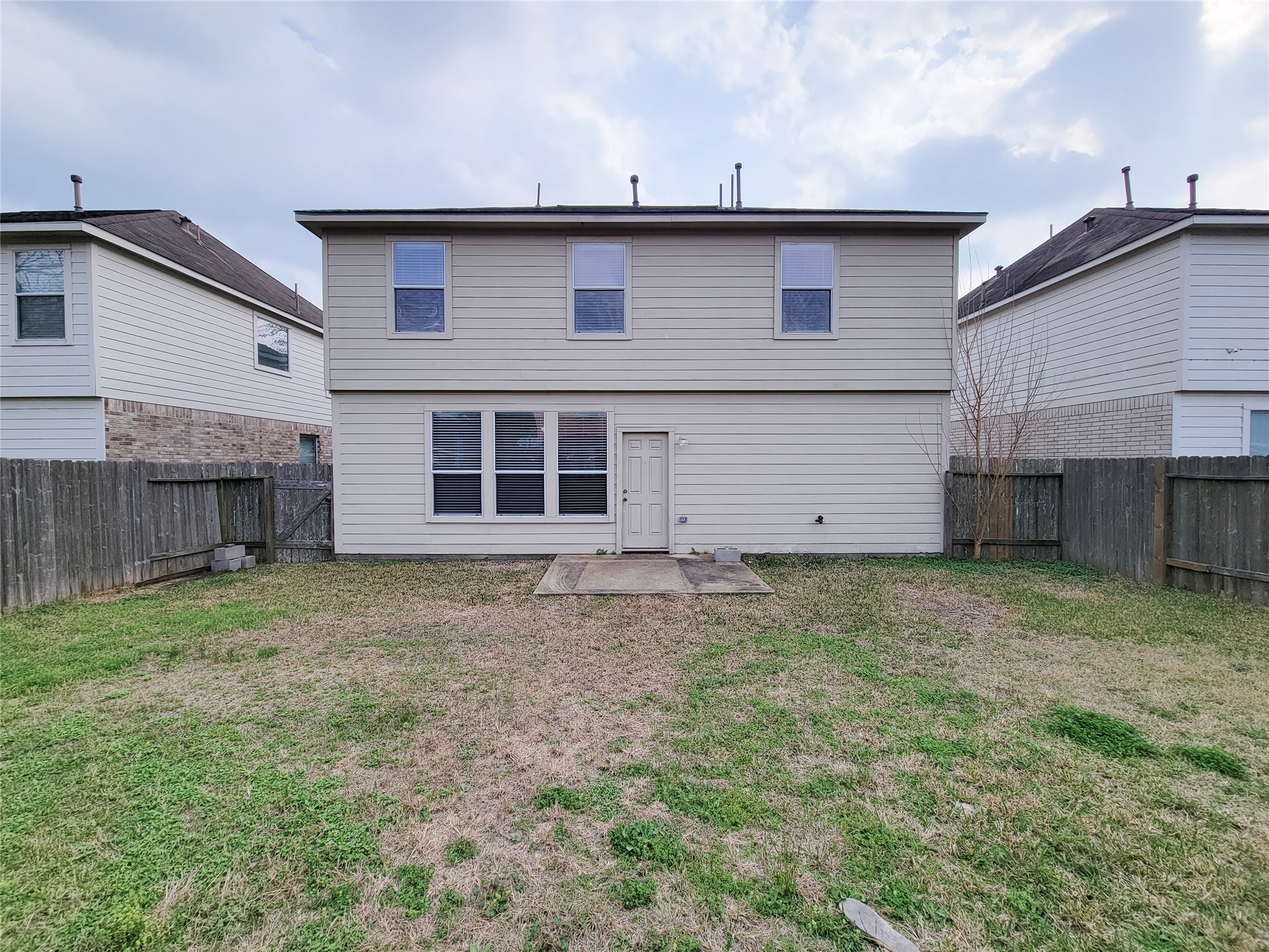 19338 Harvest Stream Way Houston, TX 77084 - Photo 48 of 49 a house view with a backyard space