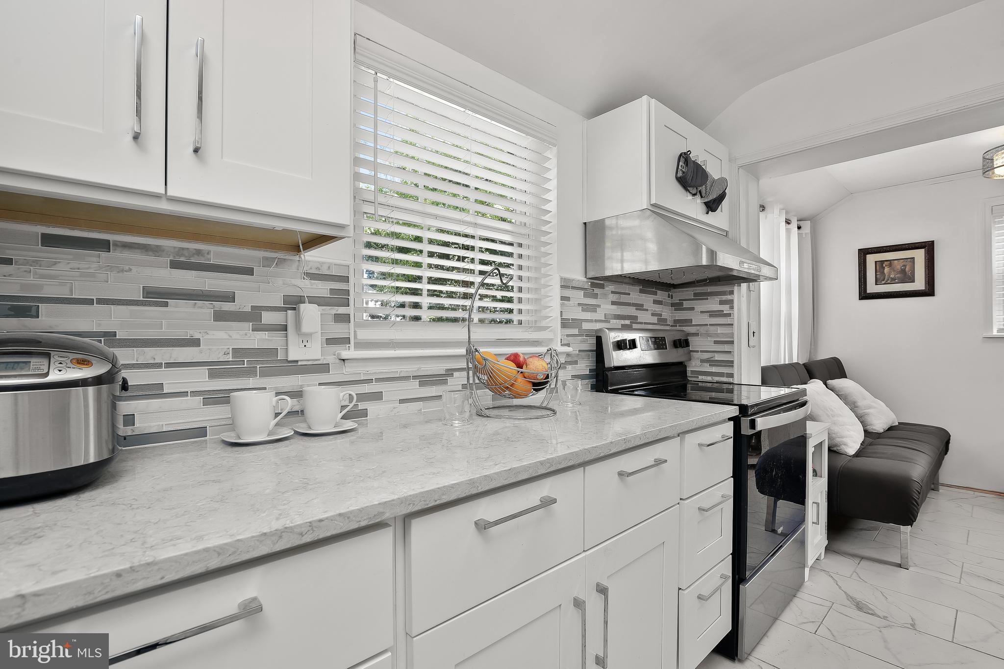 12106 Grandview Avenue Silver Spring, MD 20902 - Photo 11 of 39