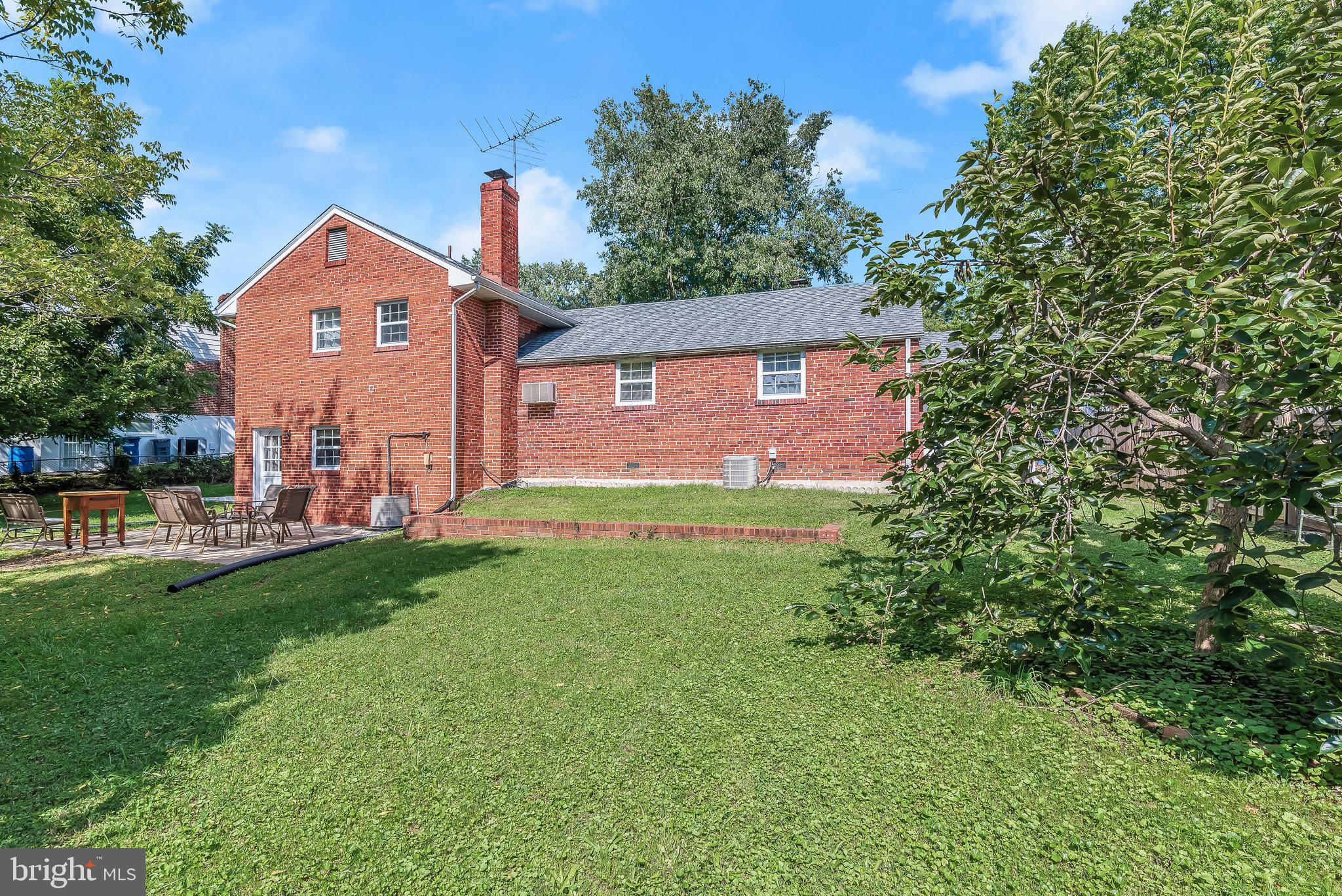 12106 Grandview Avenue Silver Spring, MD 20902 - Photo 35 of 39