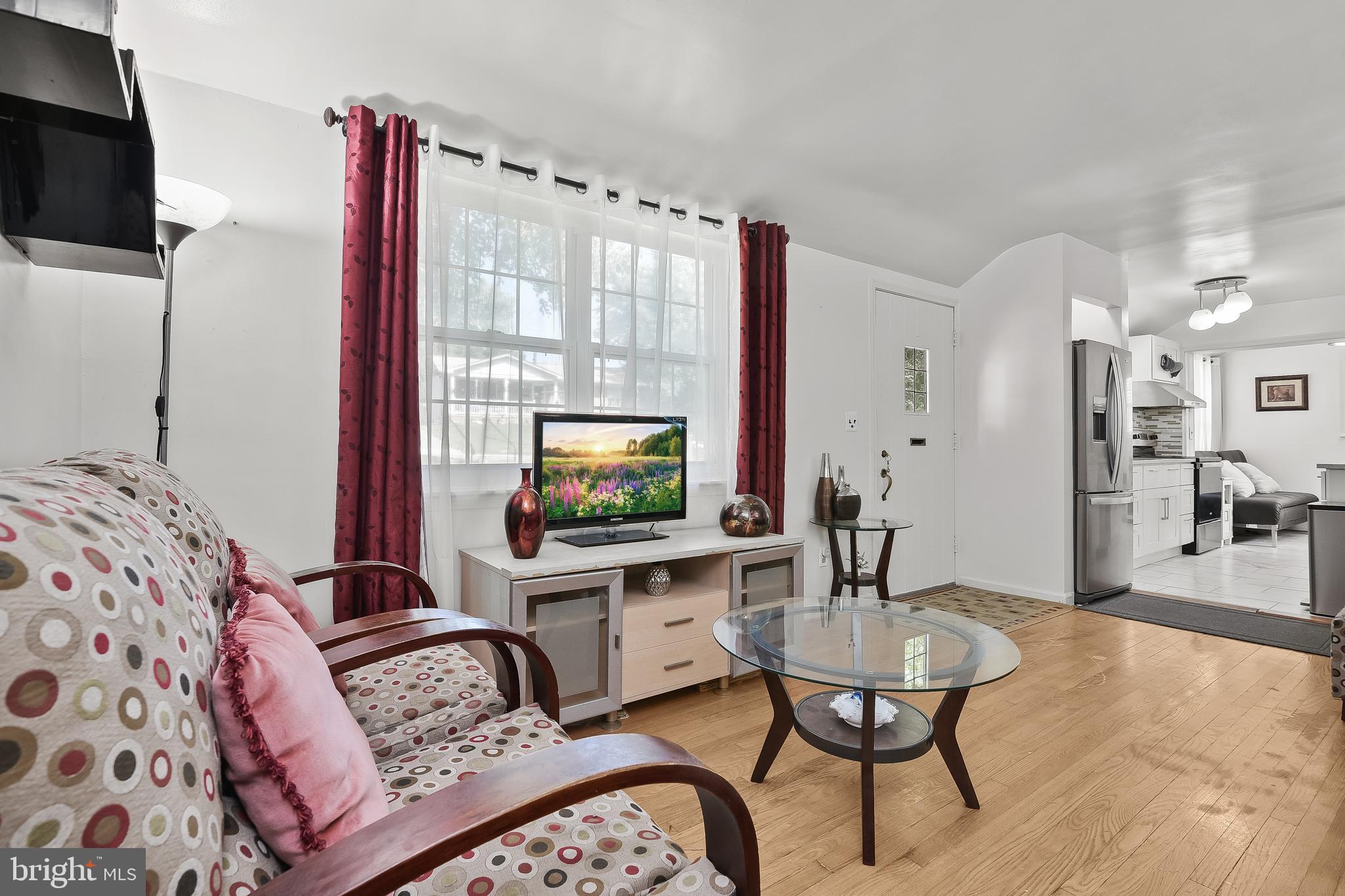 12106 Grandview Avenue Silver Spring, MD 20902 - Photo 7 of 39