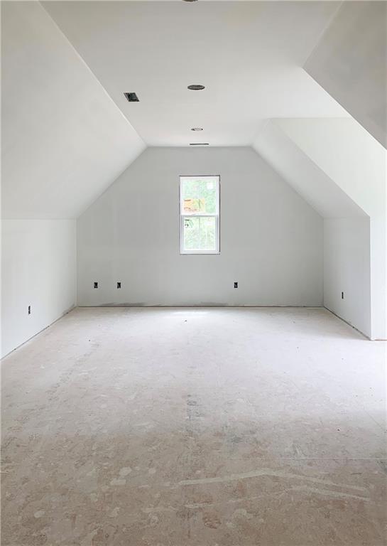 65 Players Ridge Road Hickory, NC 28601 - Photo 4 of 36 Gallery Image 4