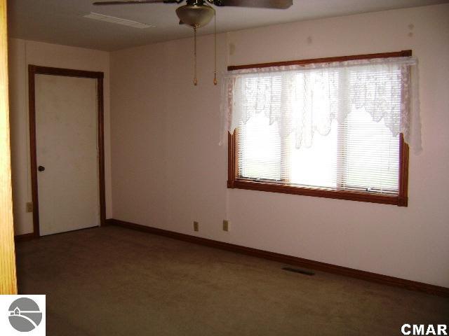 1270 West Laporte Road Wheeler, MI 48662 - Photo 2 of 11 1769243-1.JPG