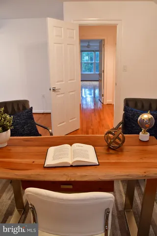 $9,500 | 5127 Cathedral Avenue Northwest, Washington, DC 20016